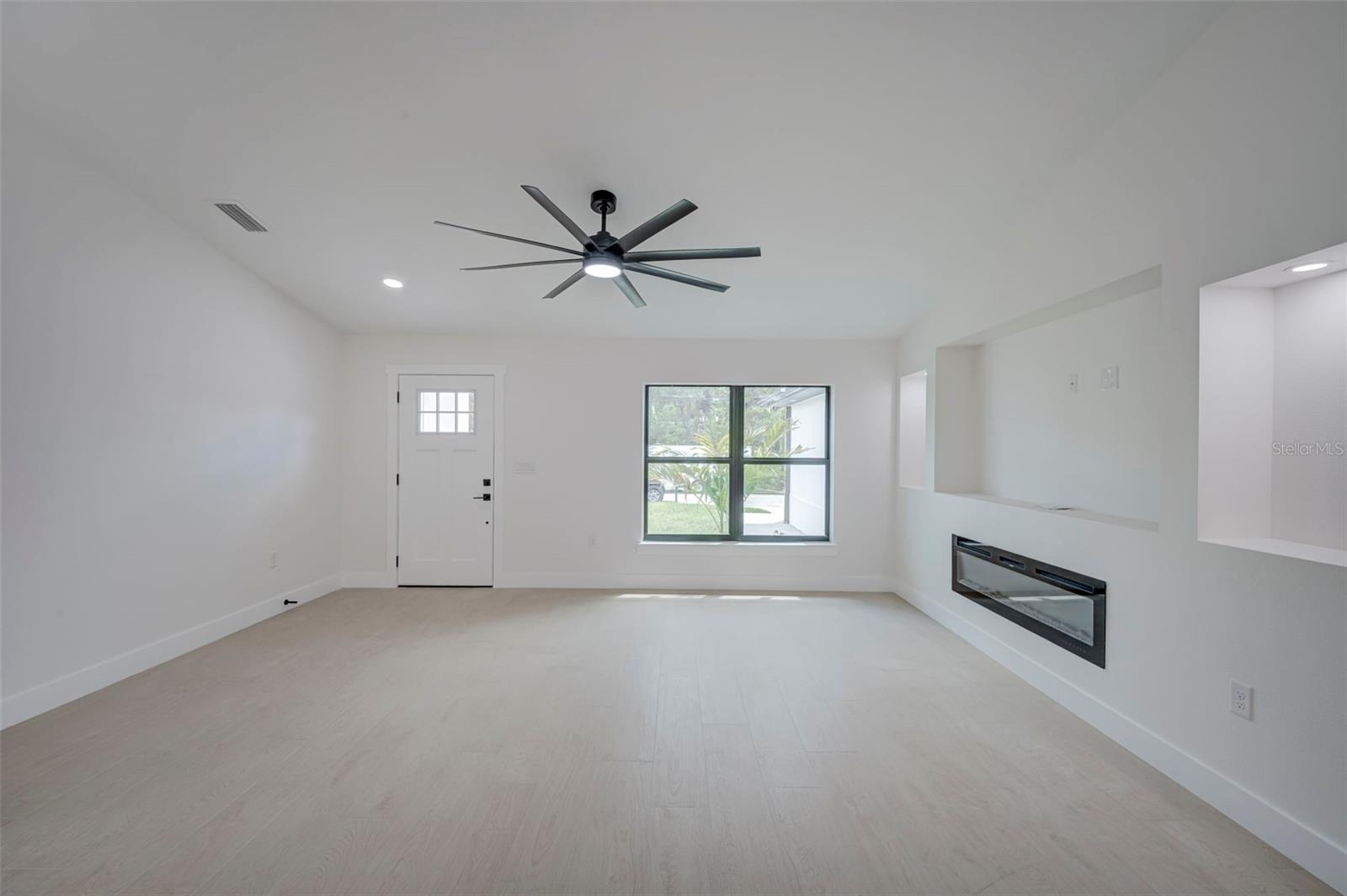 19162 BRANDON AVE, PORT CHARLOTTE, FL, 33954