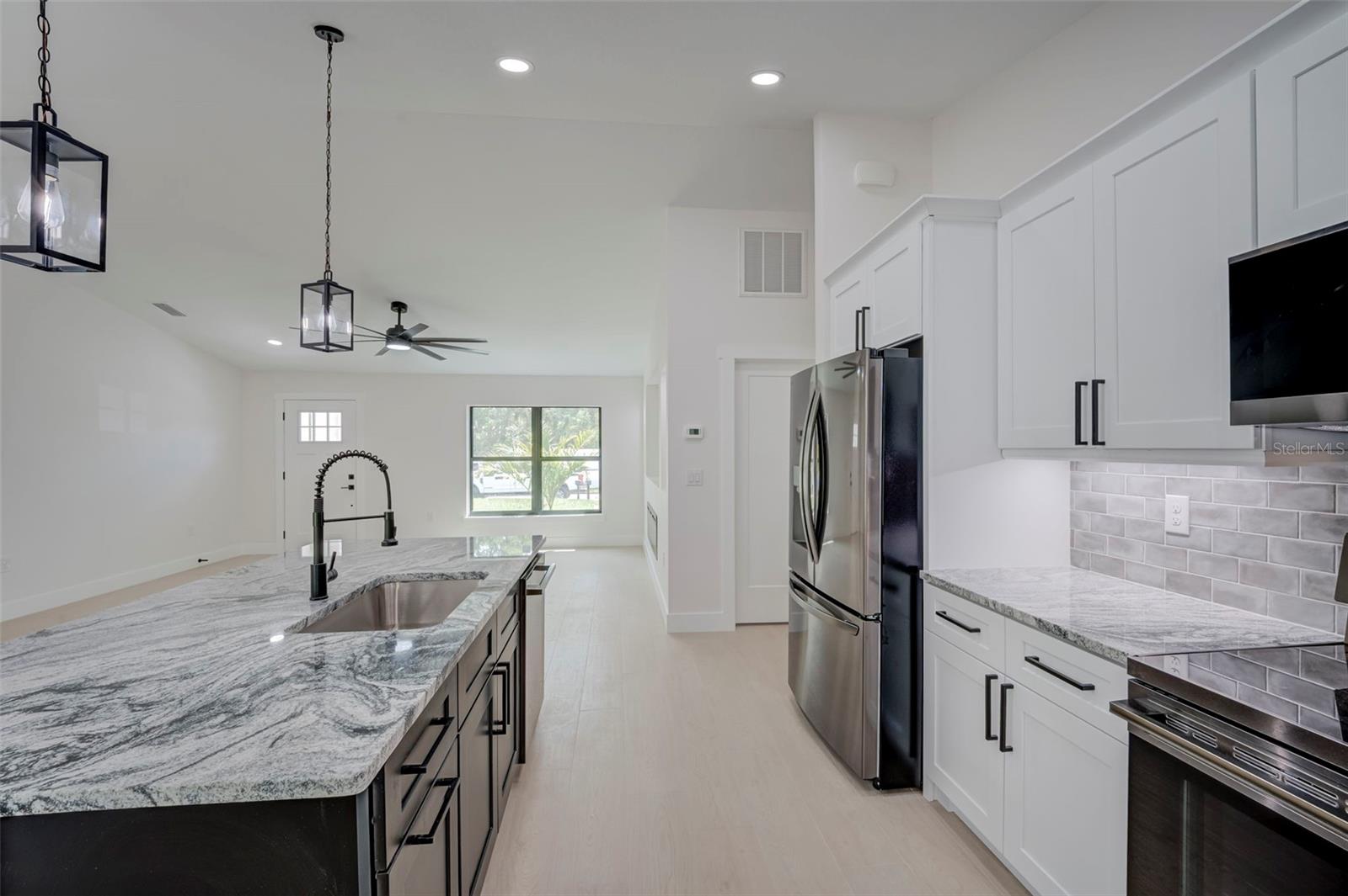 19162 BRANDON AVE, PORT CHARLOTTE, FL, 33954