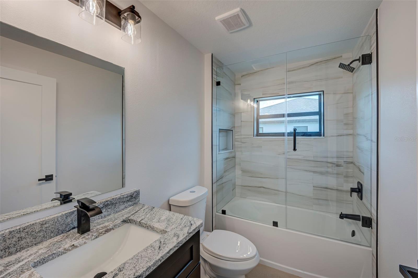 19162 BRANDON AVE, PORT CHARLOTTE, FL, 33954