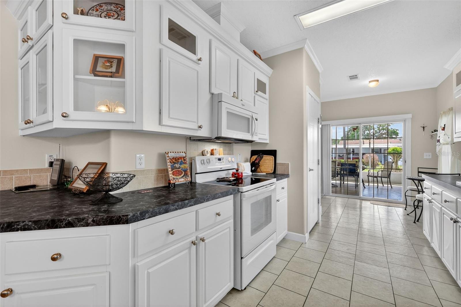 691 CINDI AVE, LEESBURG, FL, 34788