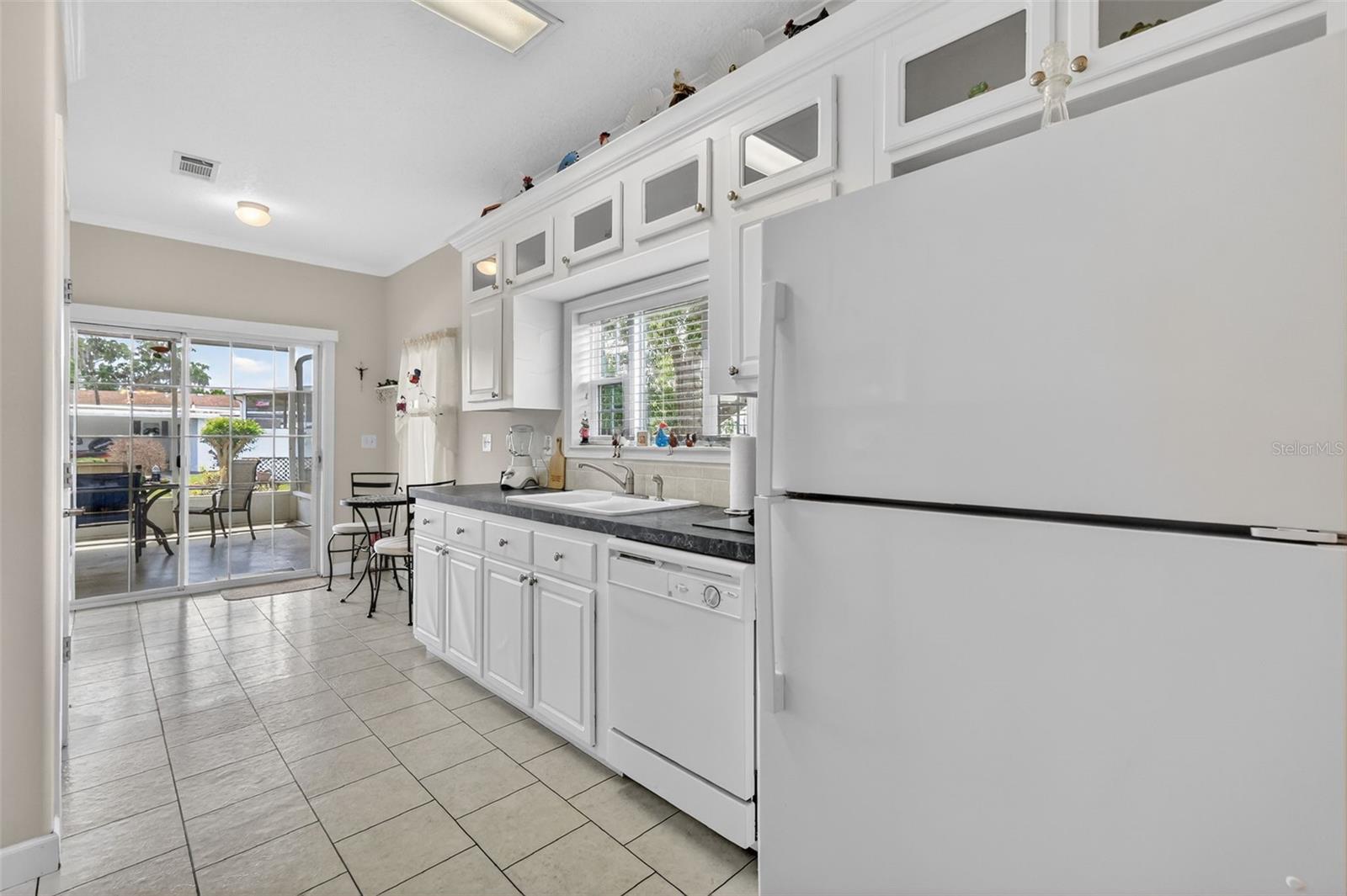691 CINDI AVE, LEESBURG, FL, 34788