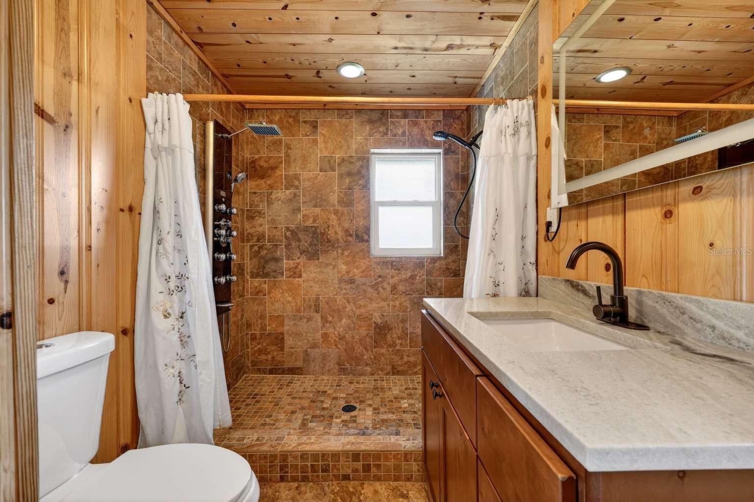19801 GUNN HWY, ODESSA, FL, 33556