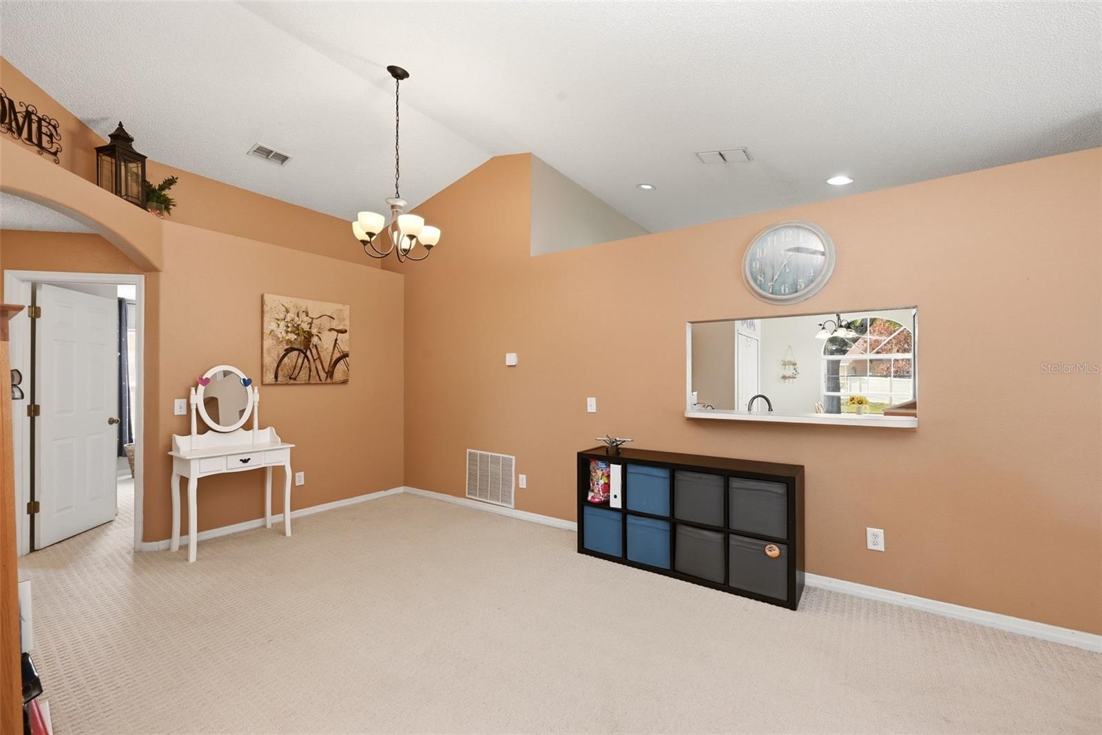 1928 OLIVIA CIR, APOPKA, FL, 32703