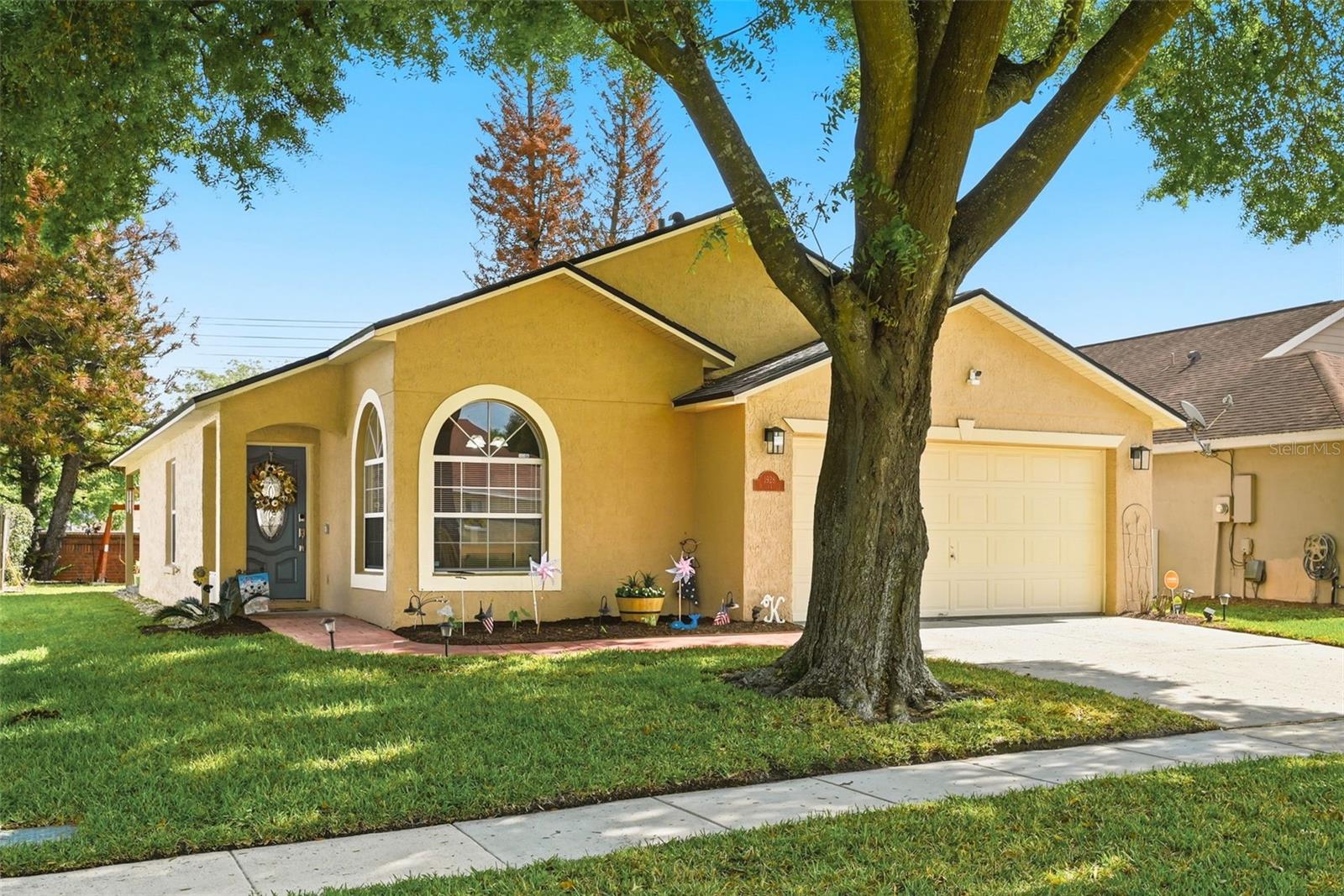 1928 OLIVIA CIR, APOPKA, FL, 32703