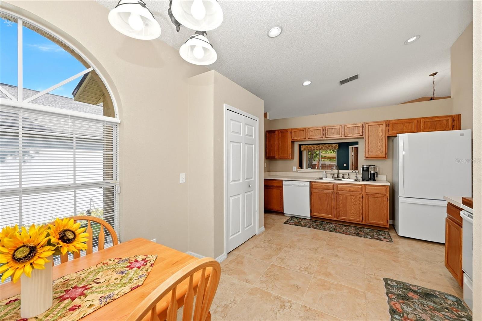 1928 OLIVIA CIR, APOPKA, FL, 32703