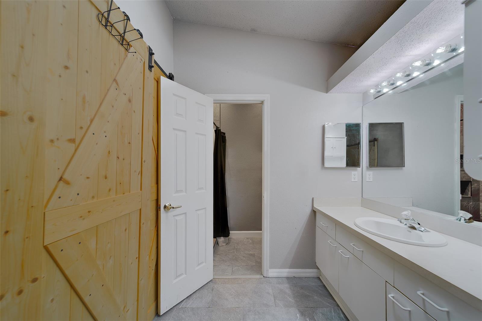 9241 JAKES PATH, LARGO, FL, 33771
