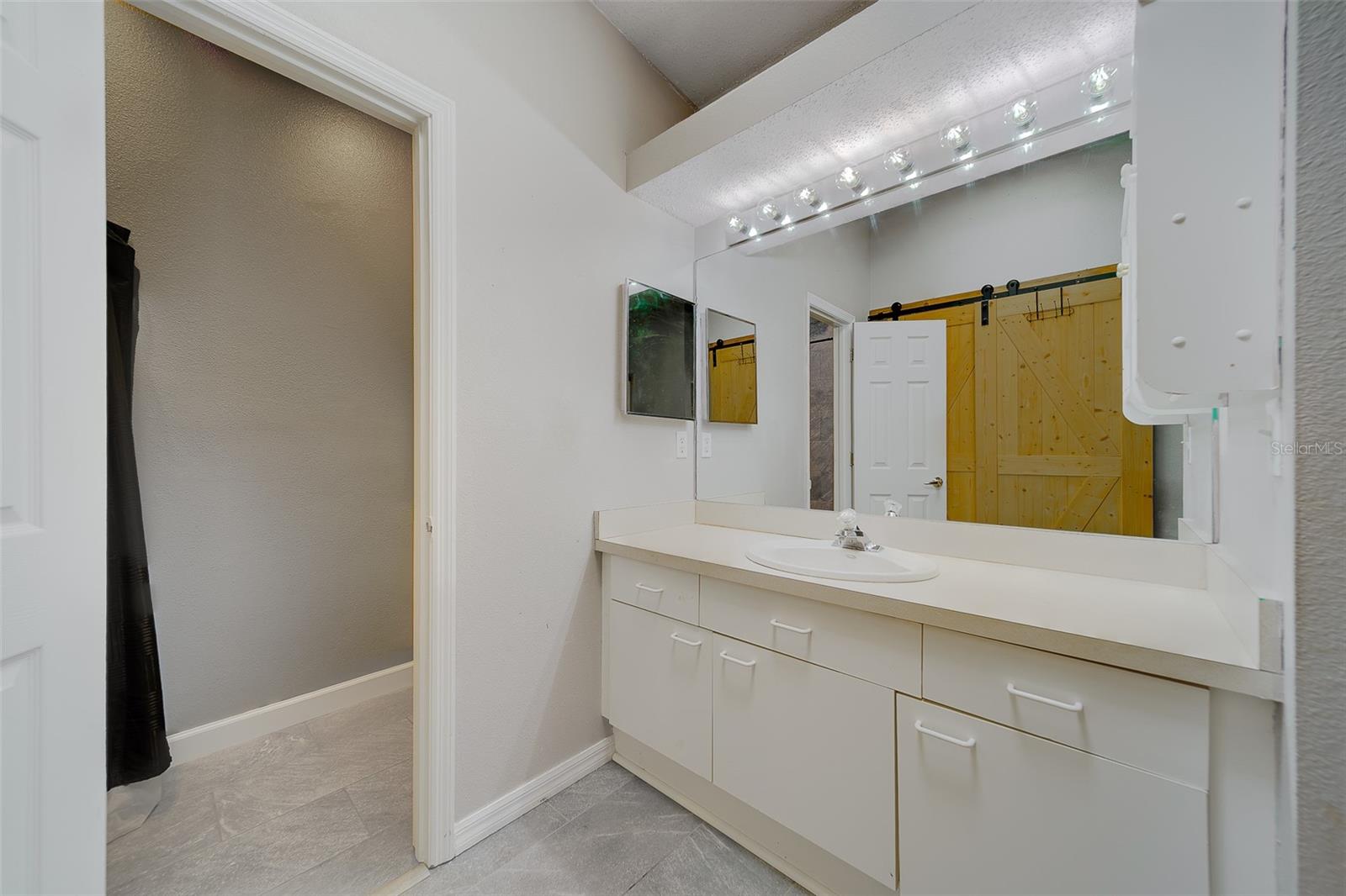 9241 JAKES PATH, LARGO, FL, 33771