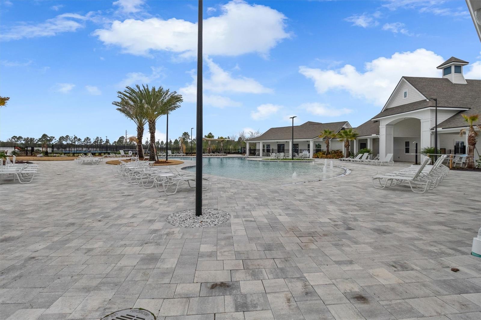 7 SUMMERWOOD RD N, PALM COAST, FL, 32137