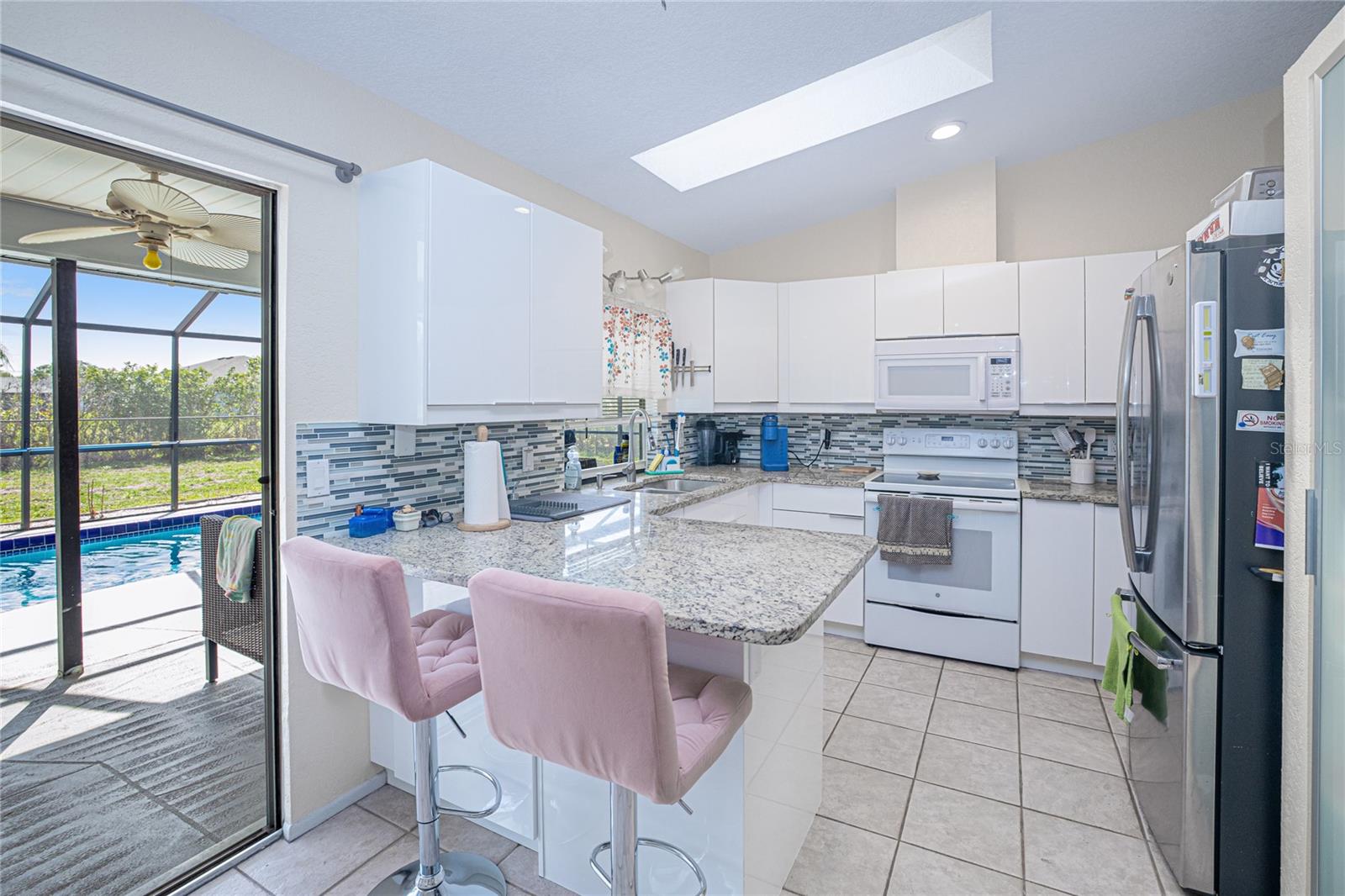 390 TRES LAGOAS ST, PUNTA GORDA, FL, 33983