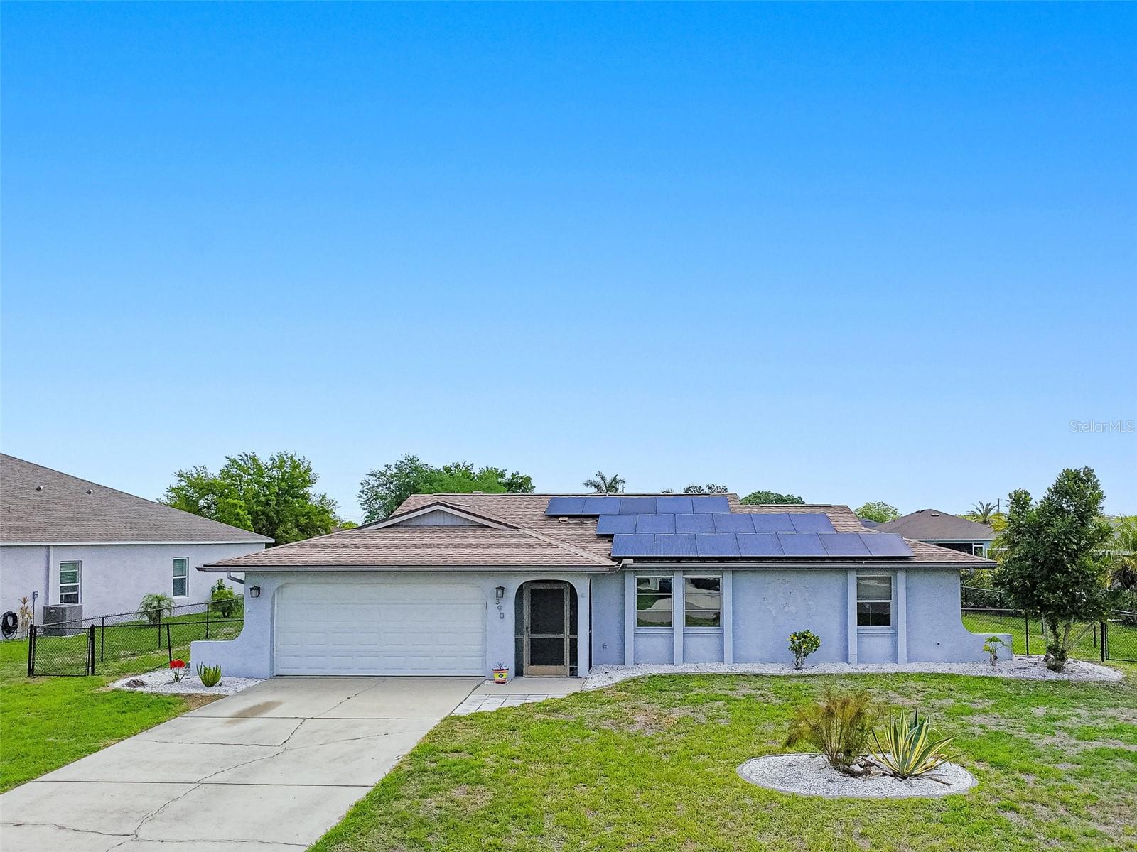 390 TRES LAGOAS ST, PUNTA GORDA, FL, 33983