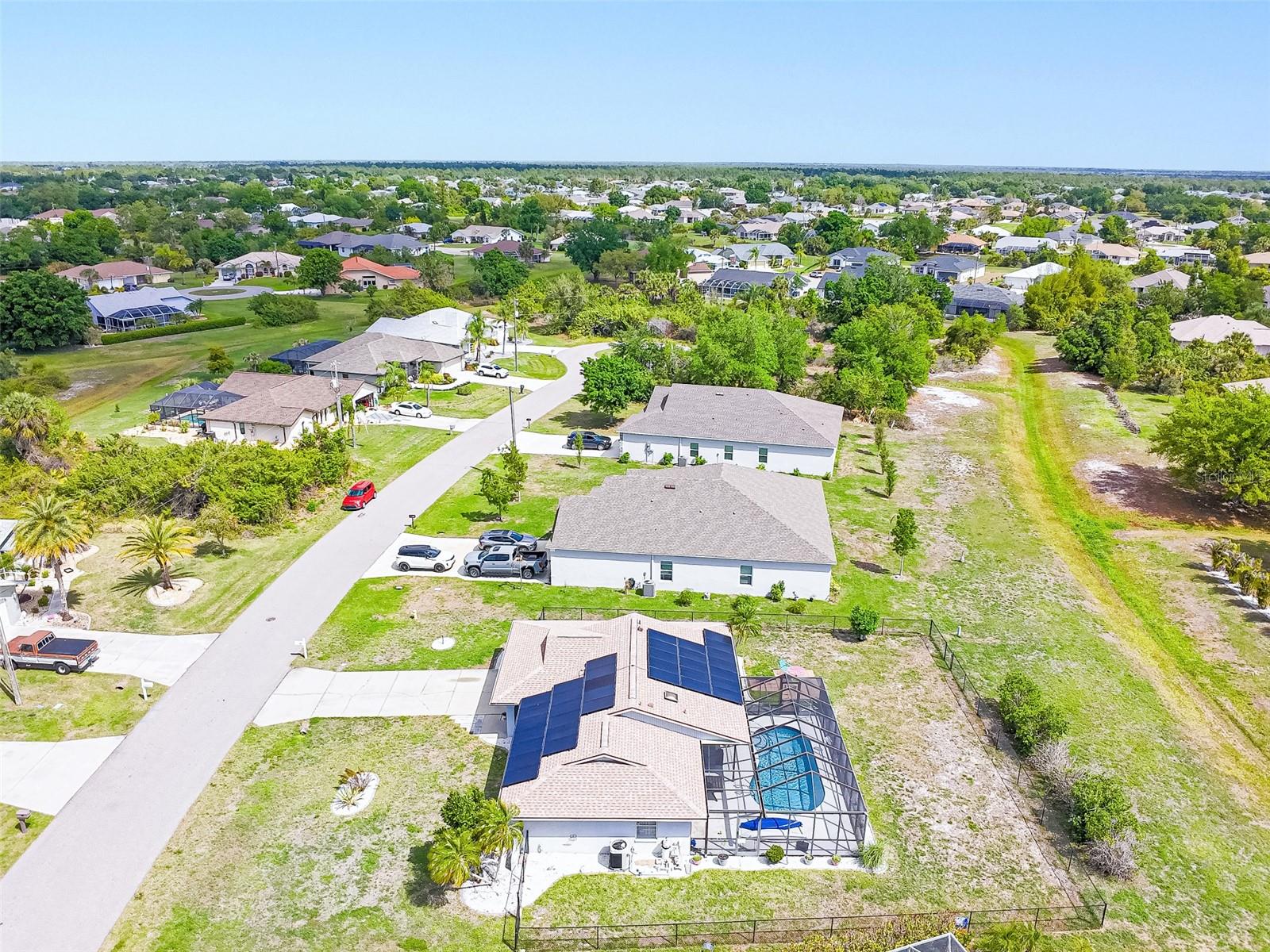 390 TRES LAGOAS ST, PUNTA GORDA, FL, 33983