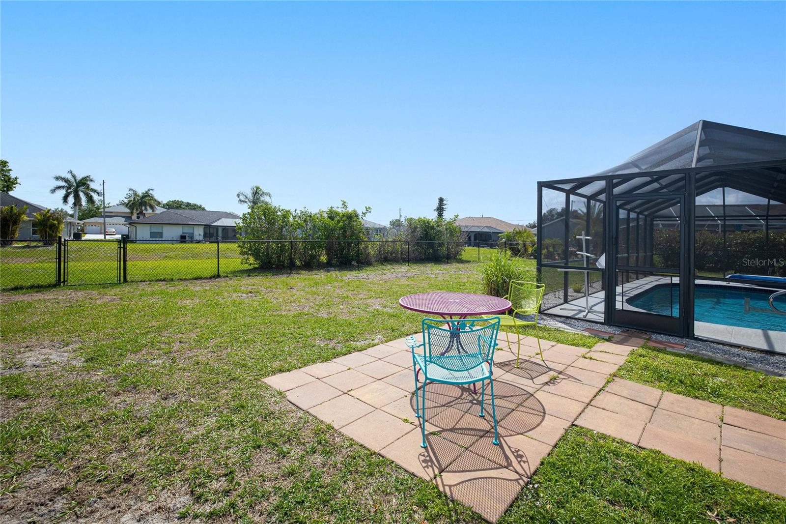 390 TRES LAGOAS ST, PUNTA GORDA, FL, 33983