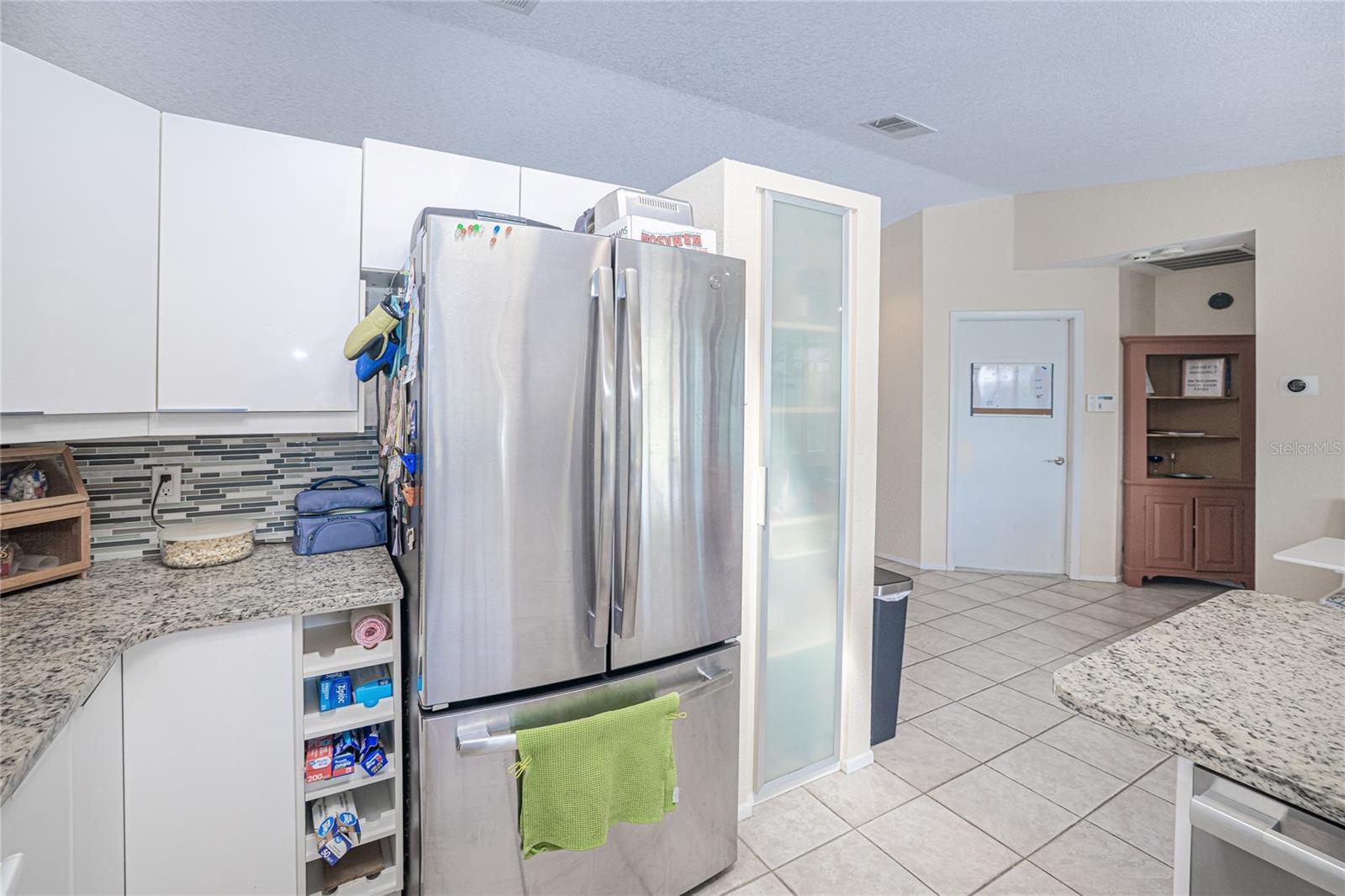 390 TRES LAGOAS ST, PUNTA GORDA, FL, 33983