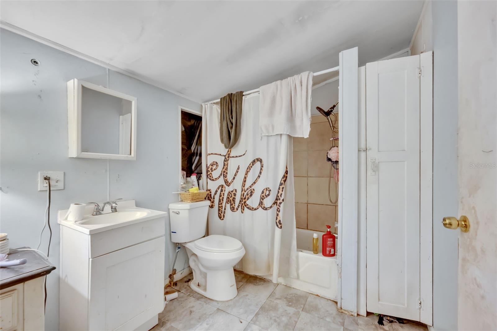 2200 N VOLUSIA AVE, ORANGE CITY, FL, 32763