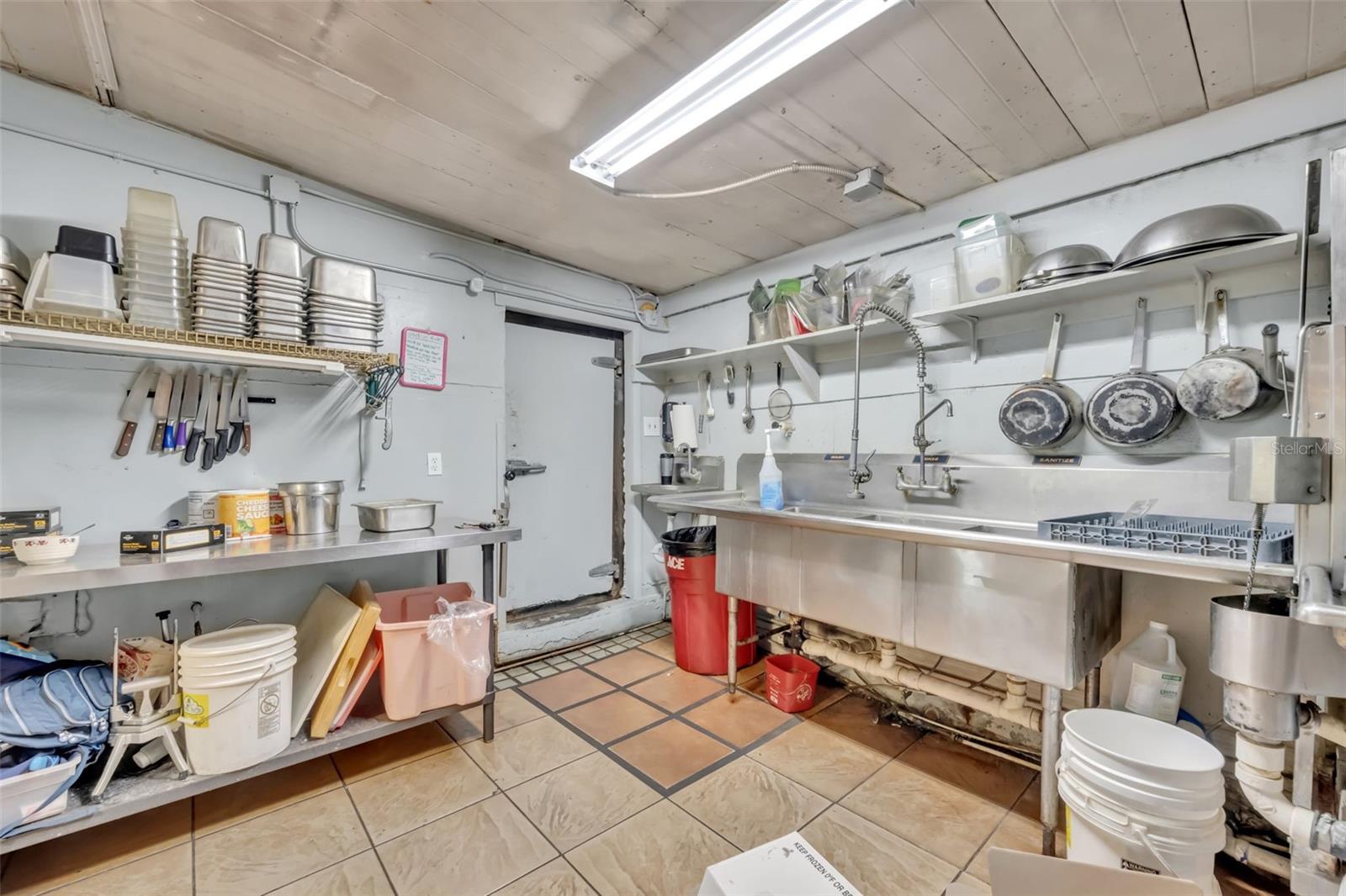 2200 N VOLUSIA AVE, ORANGE CITY, FL, 32763