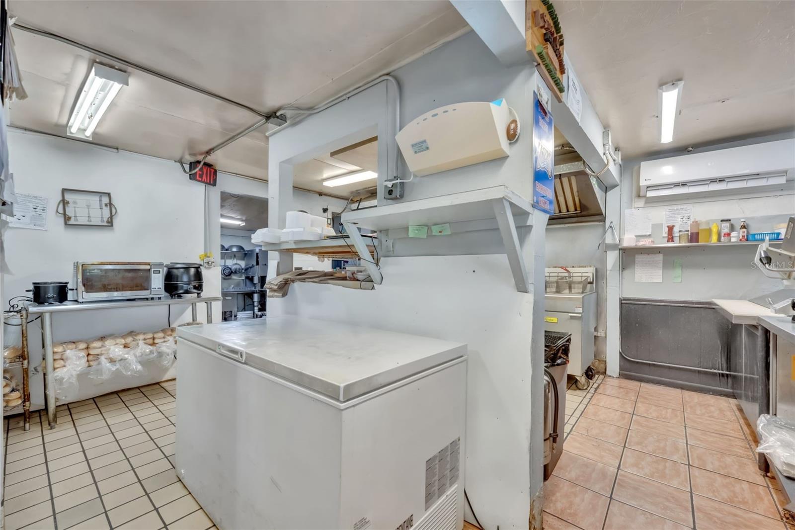 2200 N VOLUSIA AVE, ORANGE CITY, FL, 32763