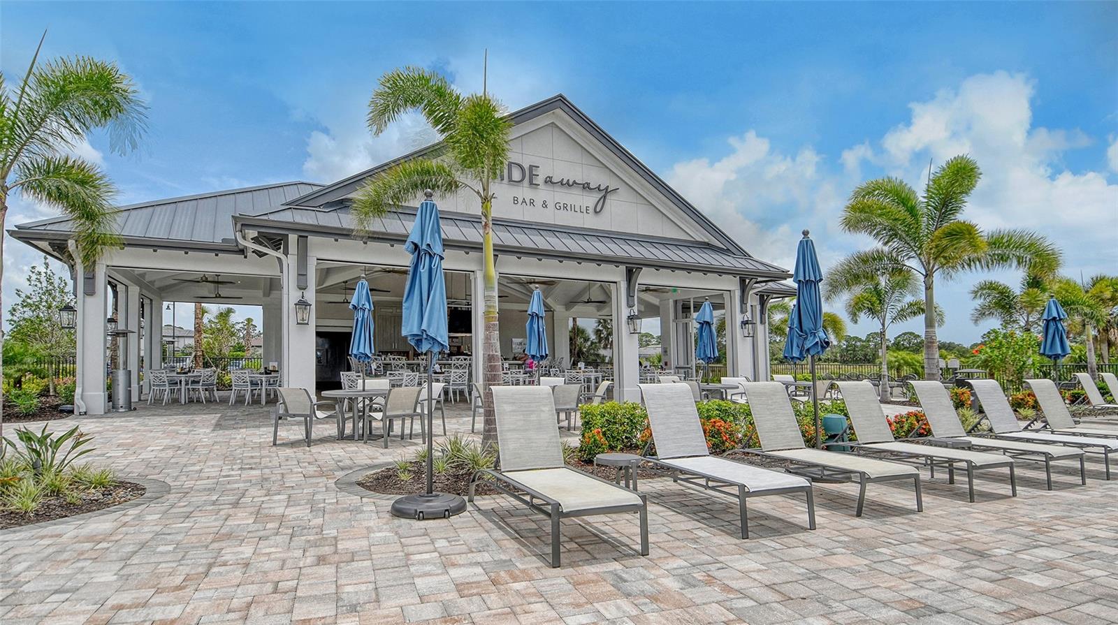 6166 WINDING PINE DR, NOKOMIS, FL, 34275