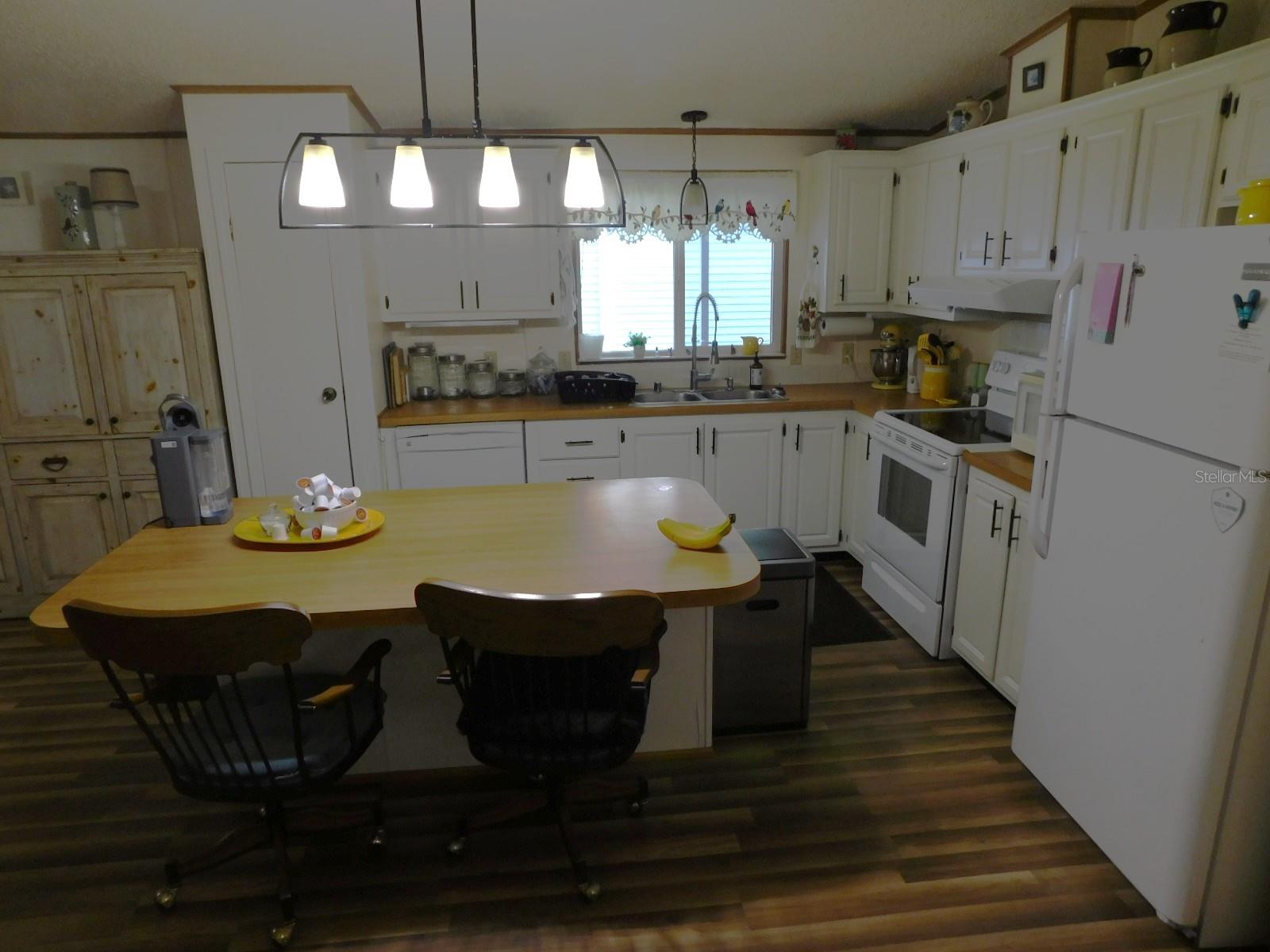 1001 STARKEY RD #99, LARGO, FL, 33771