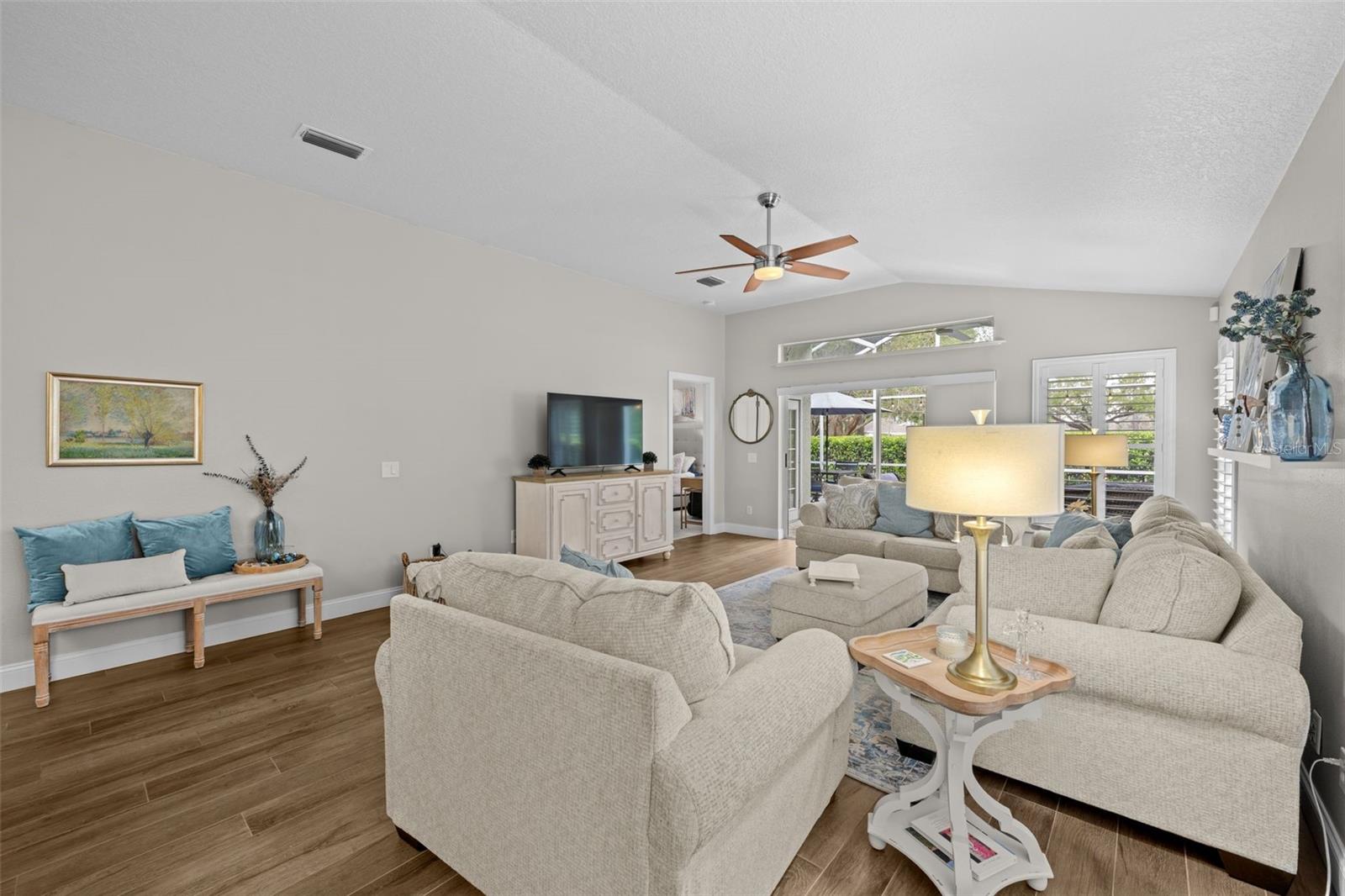 10245 WOODFORD BRIDGE ST, TAMPA, FL, 33626