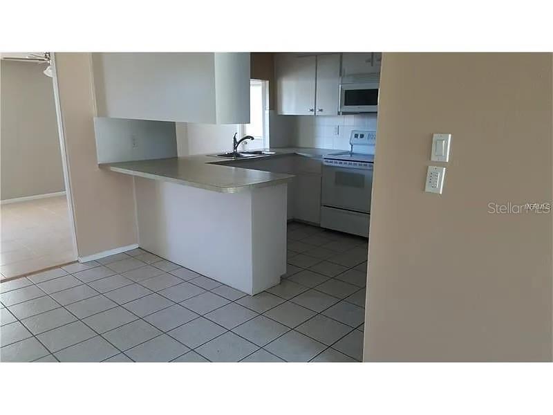 7325 COVENTRY DR, PORT RICHEY, FL, 34668
