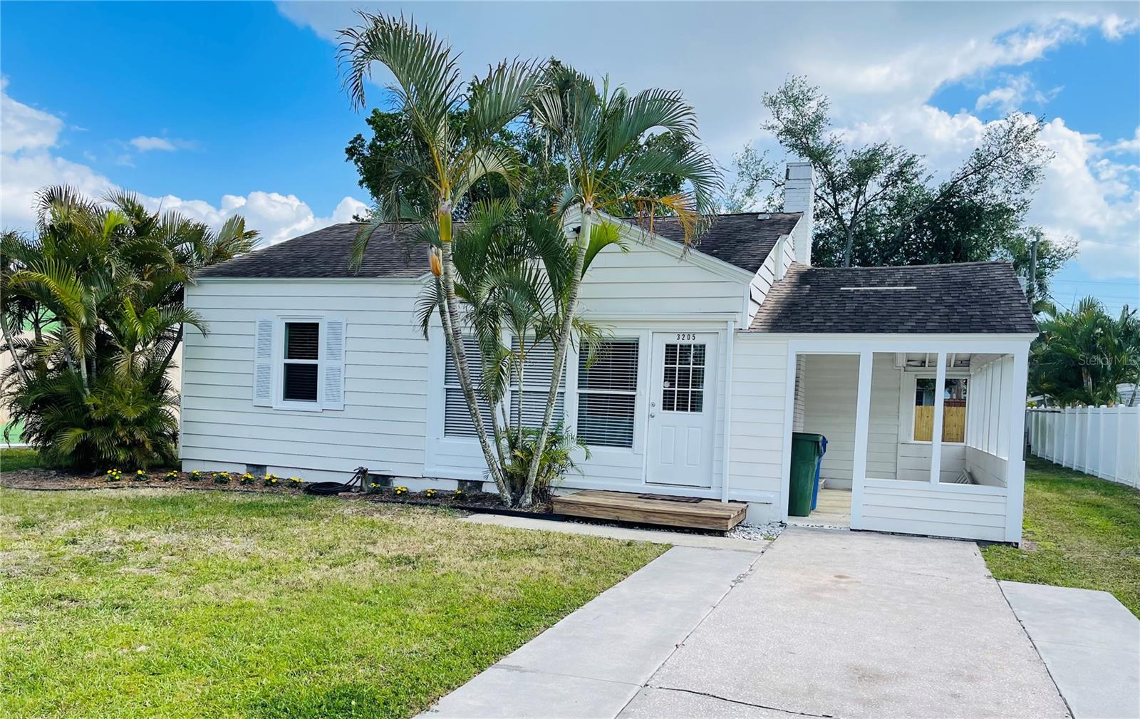 3205 AVENUE A W, BRADENTON, FL, 34205