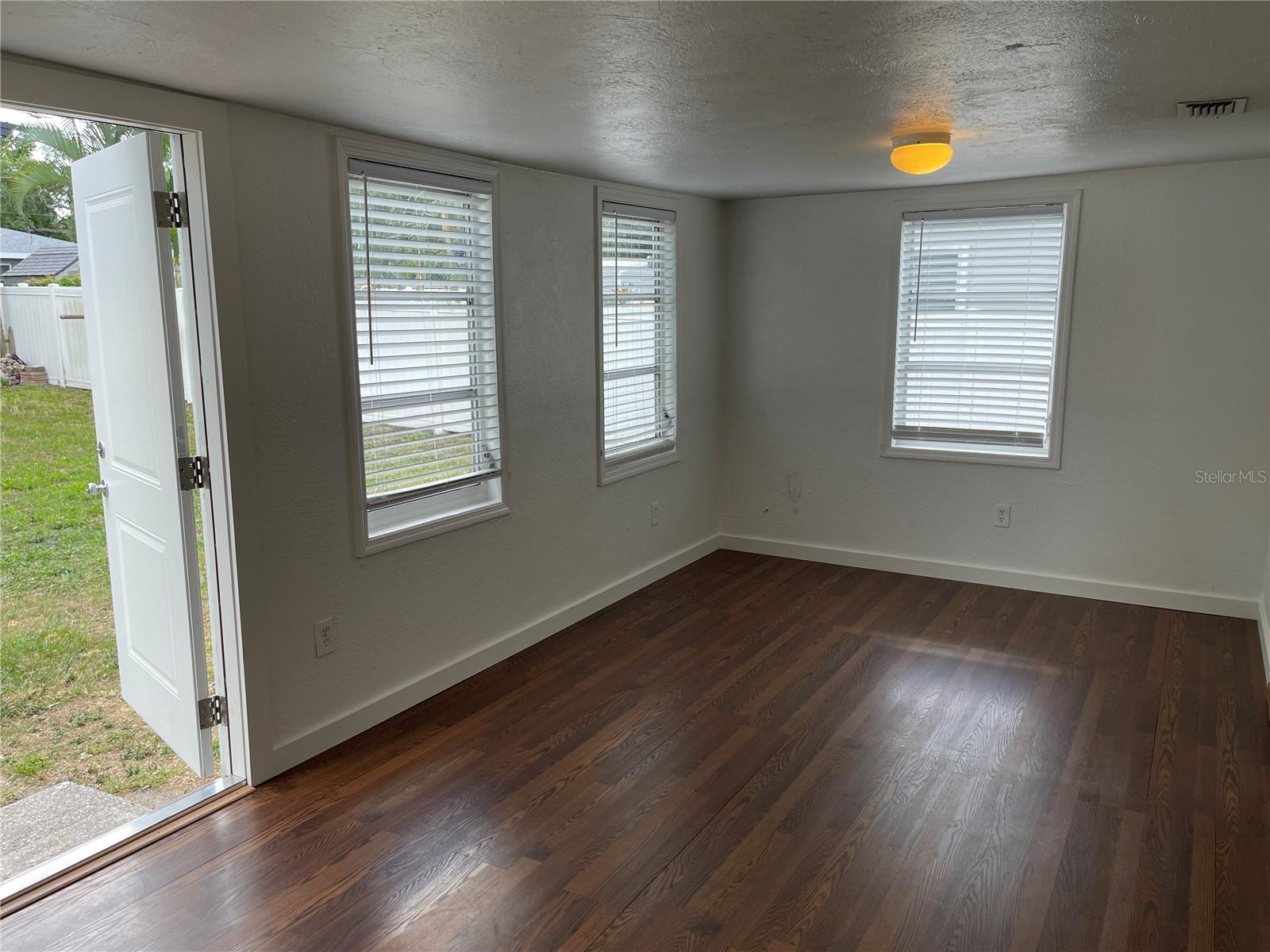 3205 AVENUE A W, BRADENTON, FL, 34205