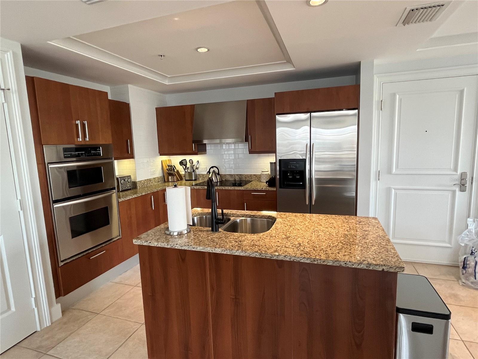 1350 MAIN ST #1501, SARASOTA, FL, 34236