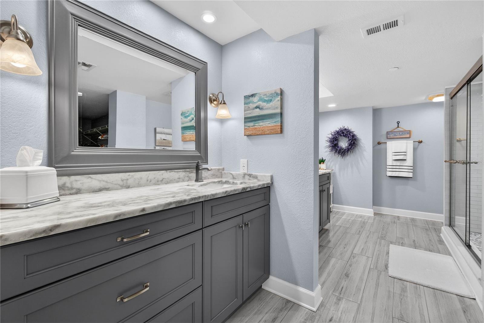 bathroom #3 - full primary en suite