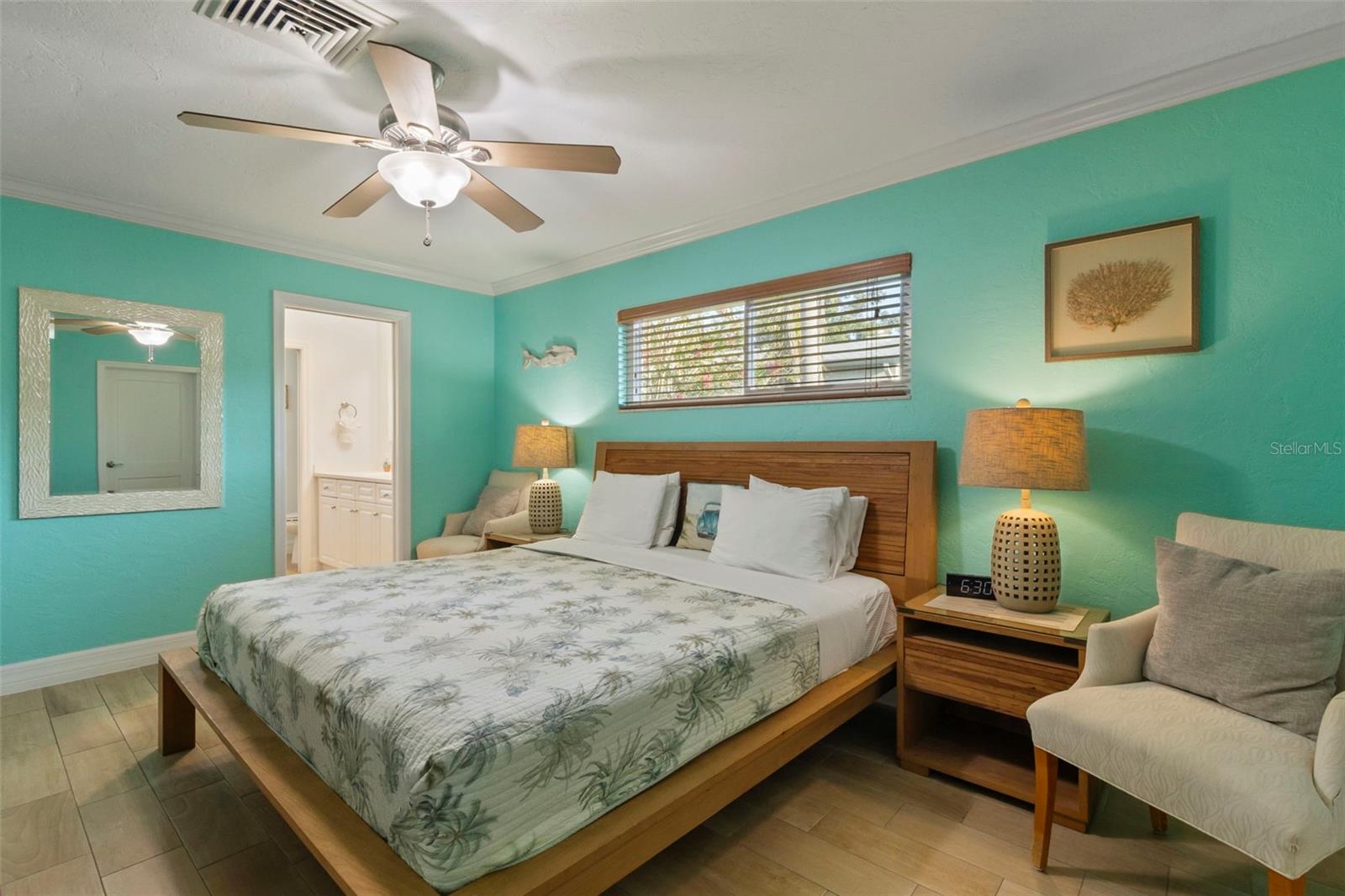 6454 BEECHWOOD AVE, SARASOTA, FL, 34231