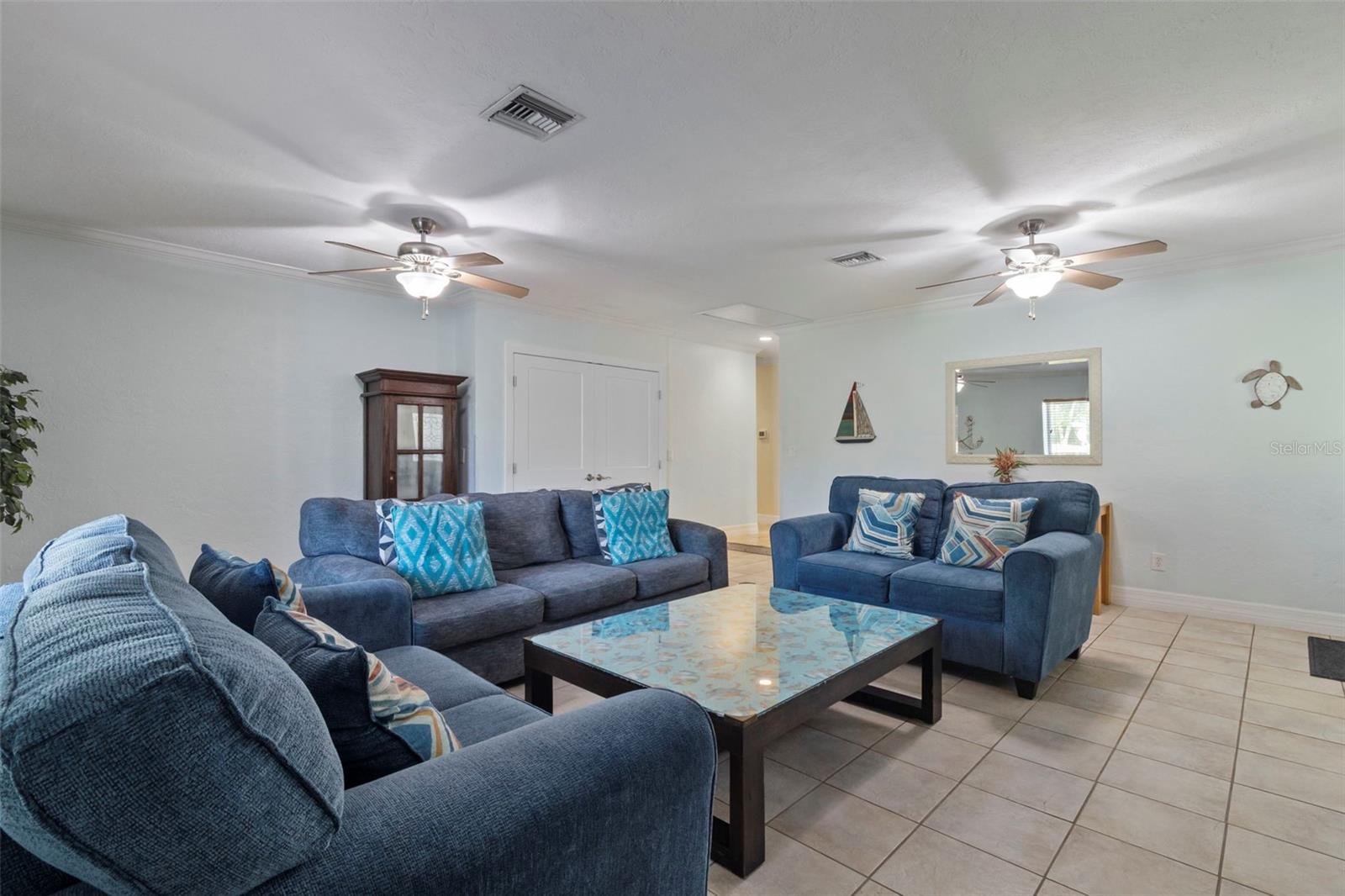 6454 BEECHWOOD AVE, SARASOTA, FL, 34231