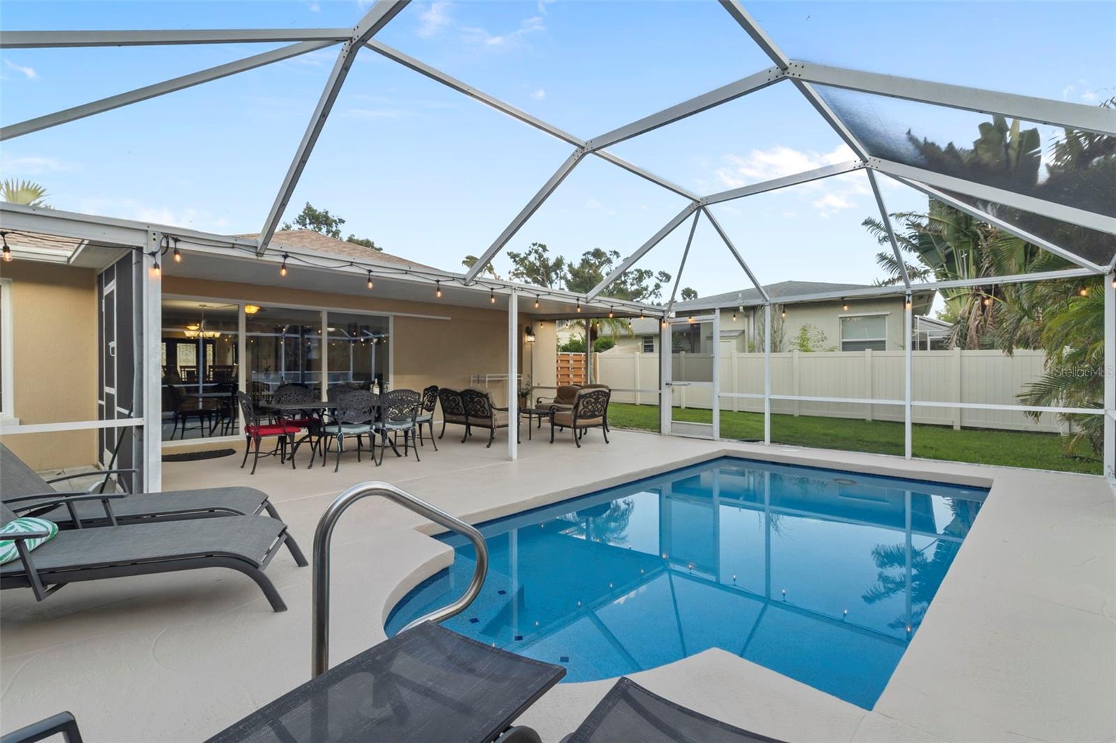6454 BEECHWOOD AVE, SARASOTA, FL, 34231
