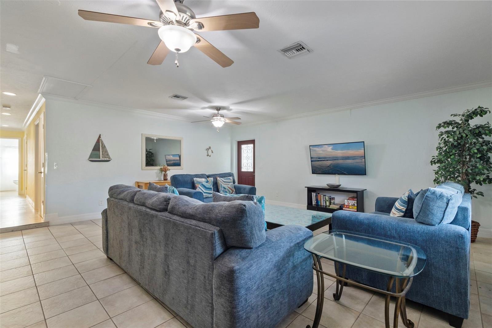 6454 BEECHWOOD AVE, SARASOTA, FL, 34231