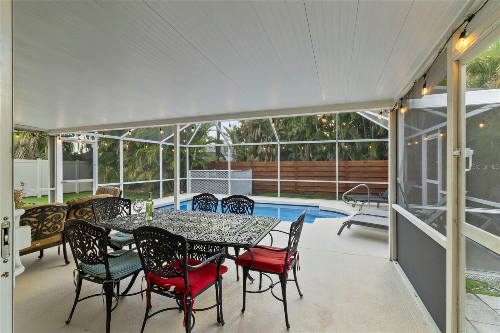 6454 BEECHWOOD AVE, SARASOTA, FL, 34231