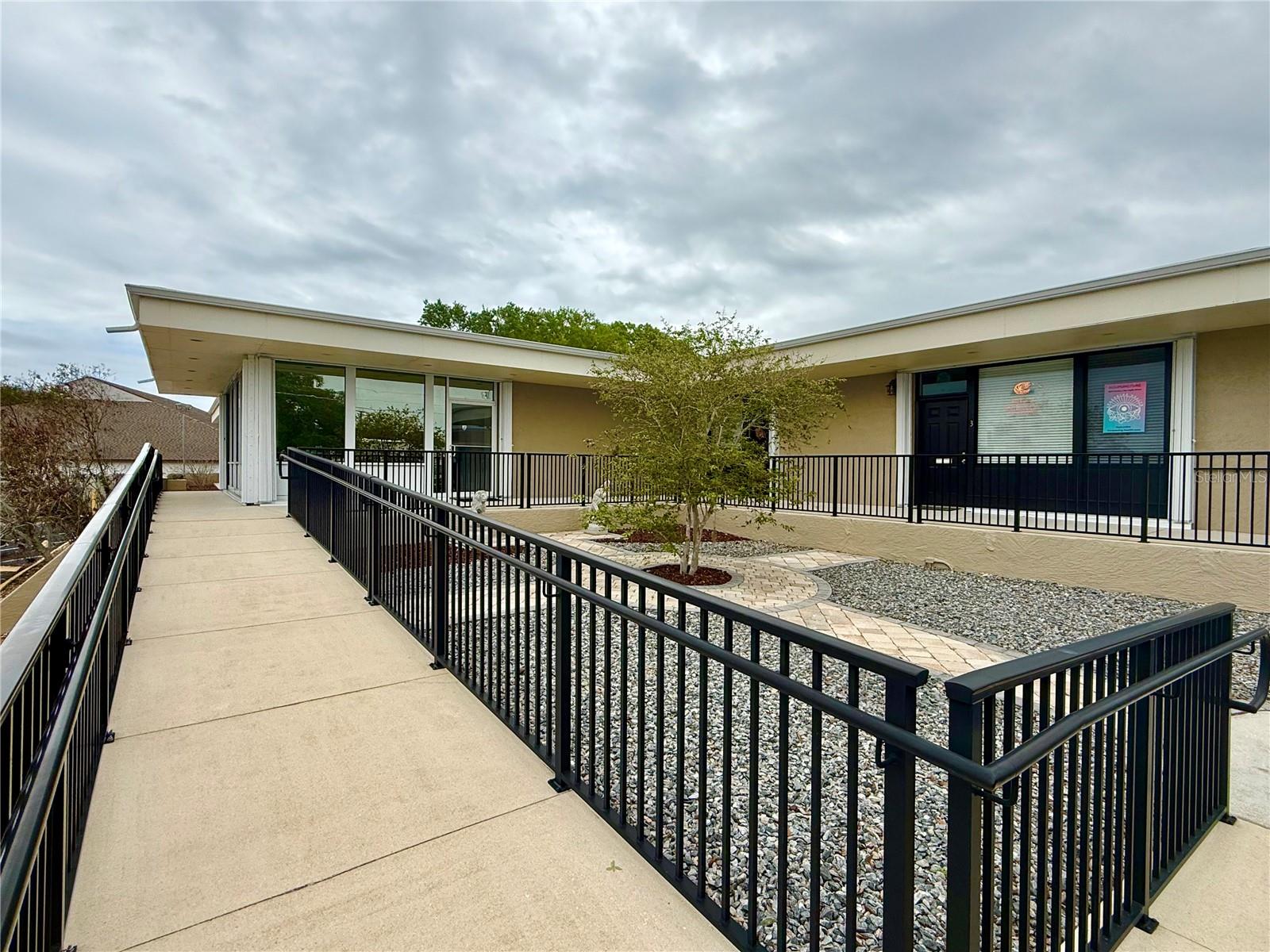 220 CORAL SANDS DR, ROCKLEDGE, FL, 32955