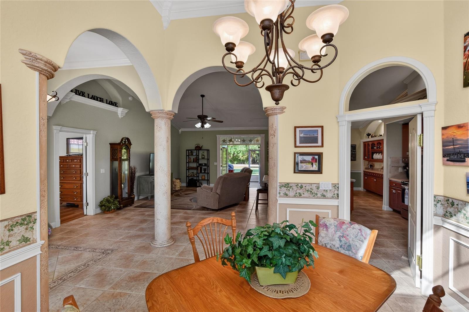 212 GOLF AIRE BLVD, WINTER HAVEN, FL, 33884