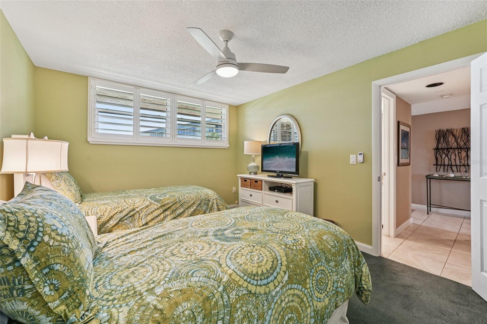 8710 MIDNIGHT PASS RD #203B, SARASOTA, FL, 34242