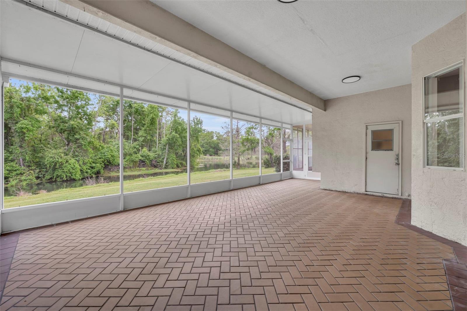 13568 DORNOCH DR, ORLANDO, FL, 32828