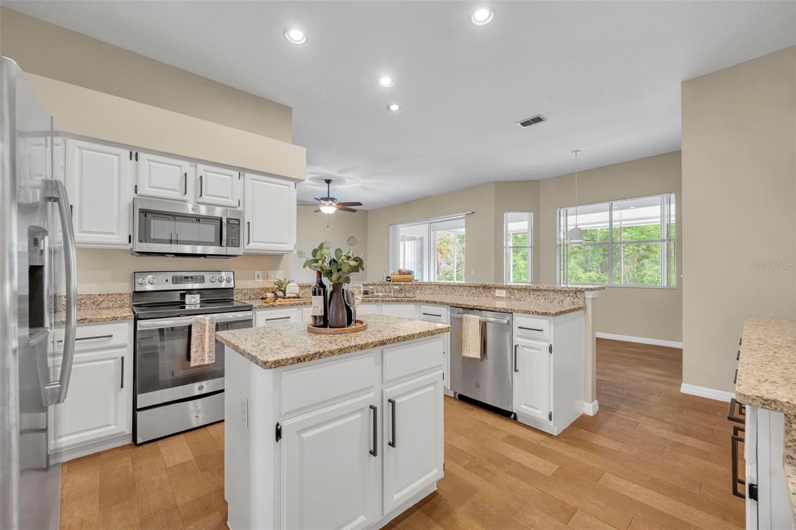 13568 DORNOCH DR, ORLANDO, FL, 32828