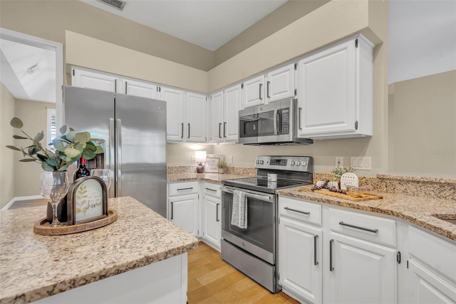 13568 DORNOCH DR, ORLANDO, FL, 32828