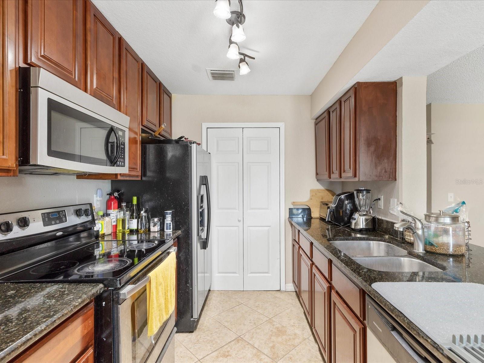 2550 N ALAFAYA TRL #9201, ORLANDO, FL, 32826