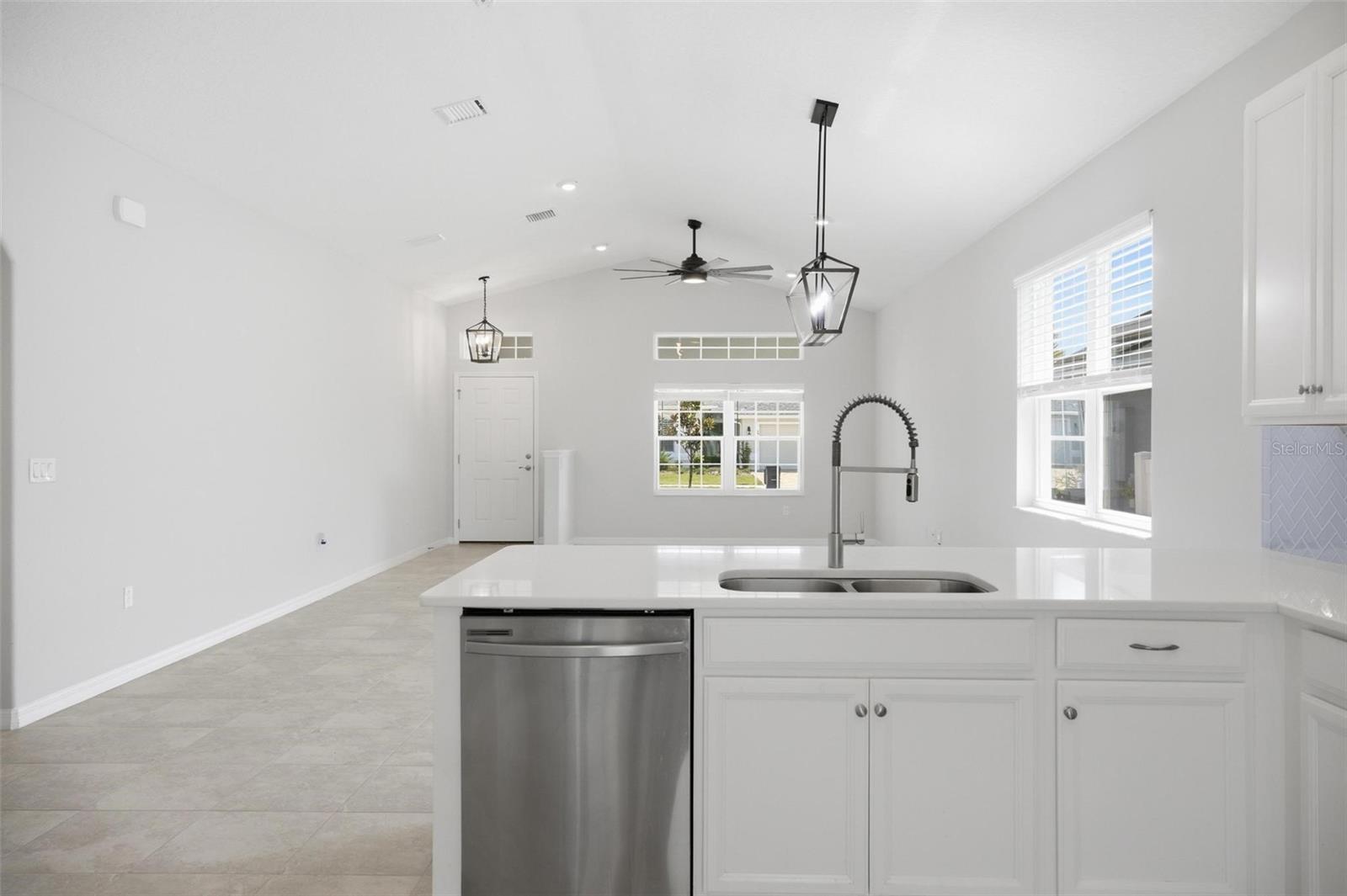 55 MATANZAS LAKES DR, PALM COAST, FL, 32137