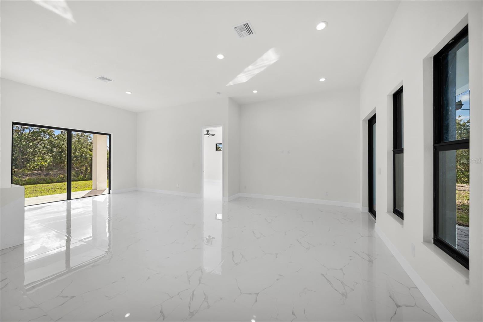 7054 ROSEMONT DR, ENGLEWOOD, FL, 34224