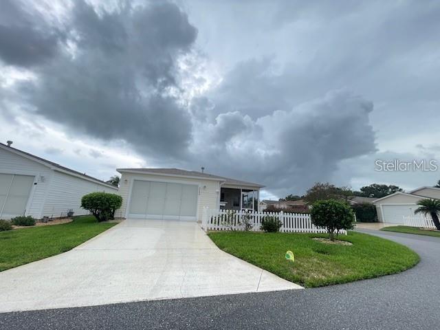 2744 COLLINGTON DR, THE VILLAGES, FL, 32162