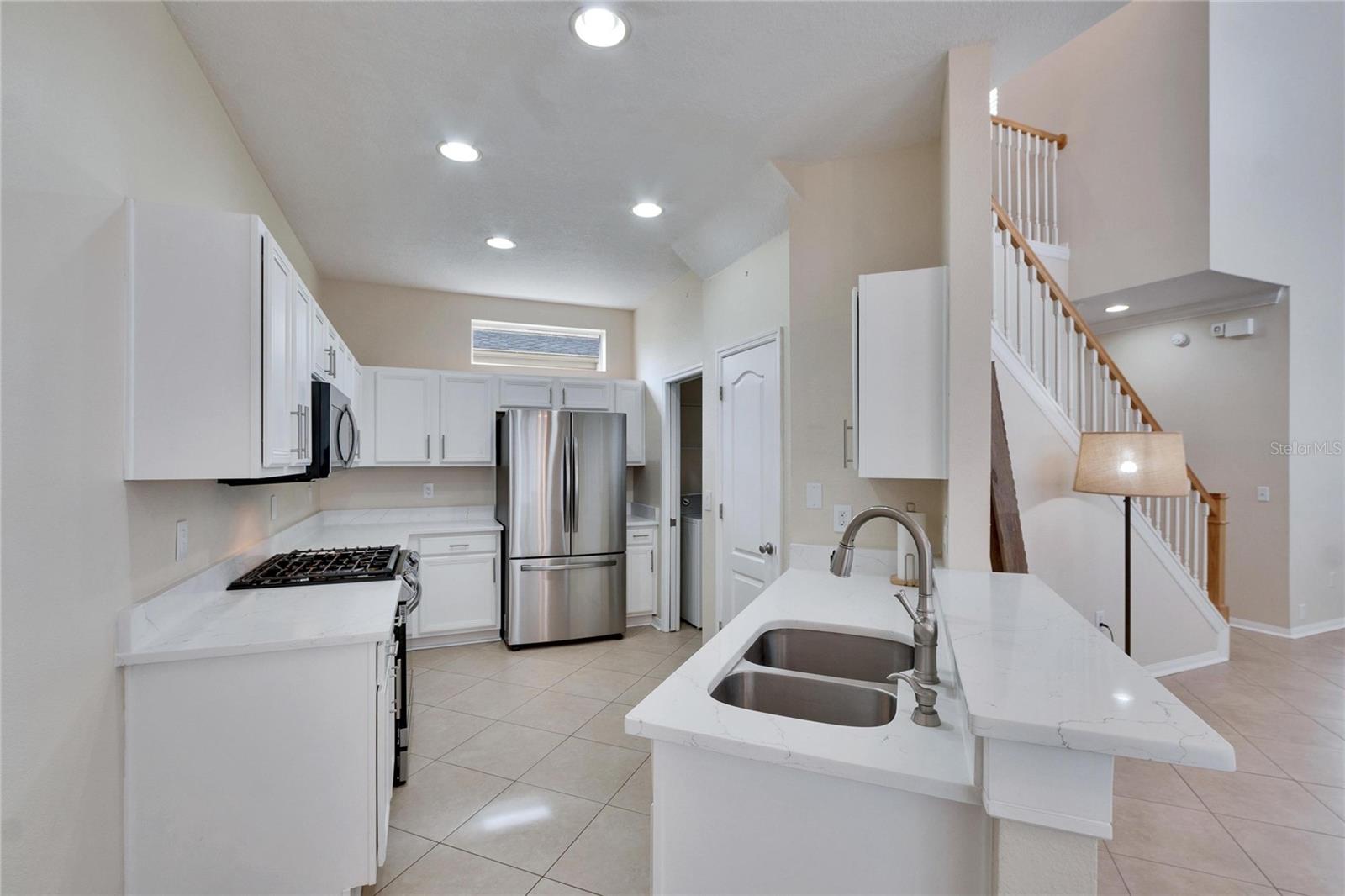 9105 CRYSTAL COMMONS WAY, TAMPA, FL, 33626