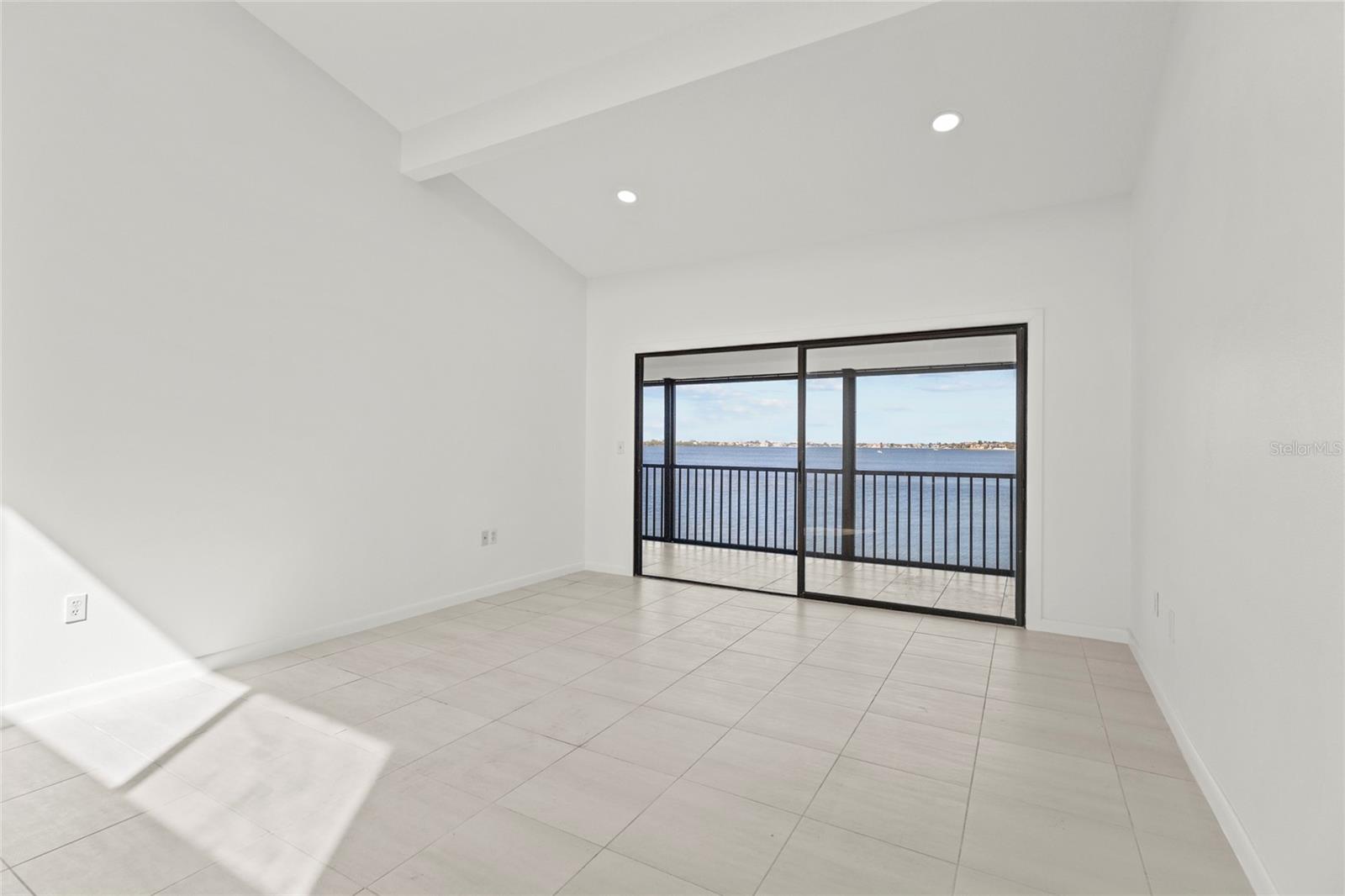 1511 PELICAN POINT DR #279, SARASOTA, FL, 34231