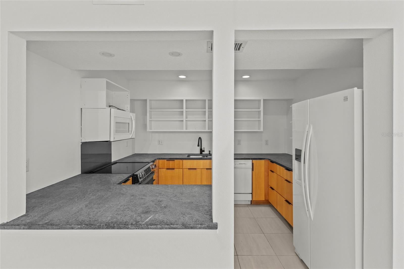1511 PELICAN POINT DR #279, SARASOTA, FL, 34231