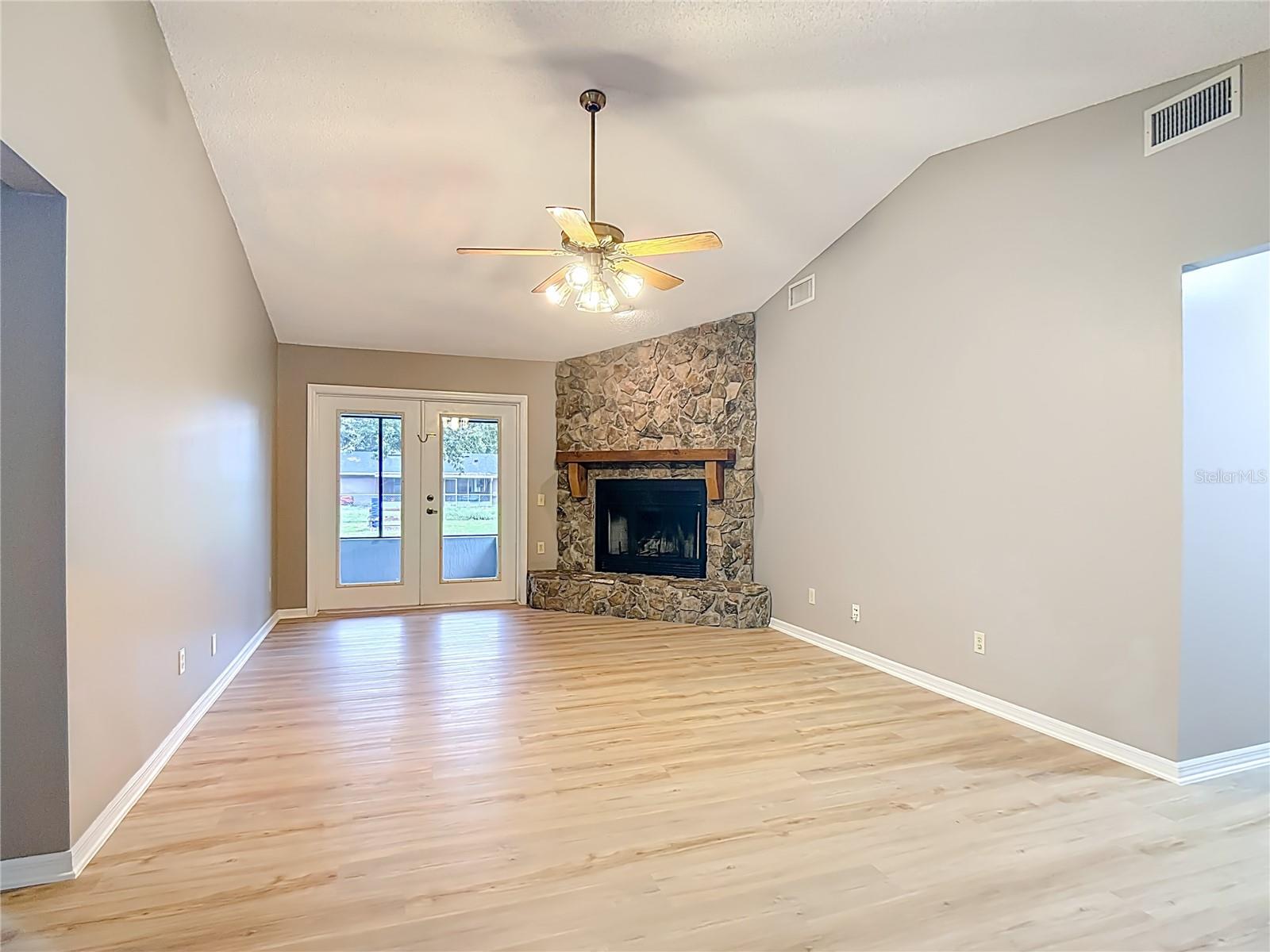 109 SOUTH CT, AUBURNDALE, FL, 33823