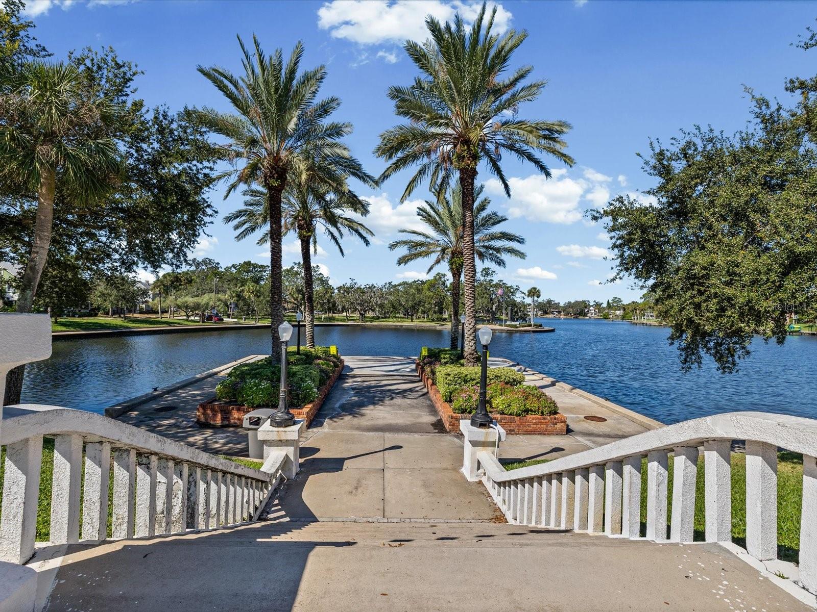 2126 PARROT FISH DR, HOLIDAY, FL, 34691