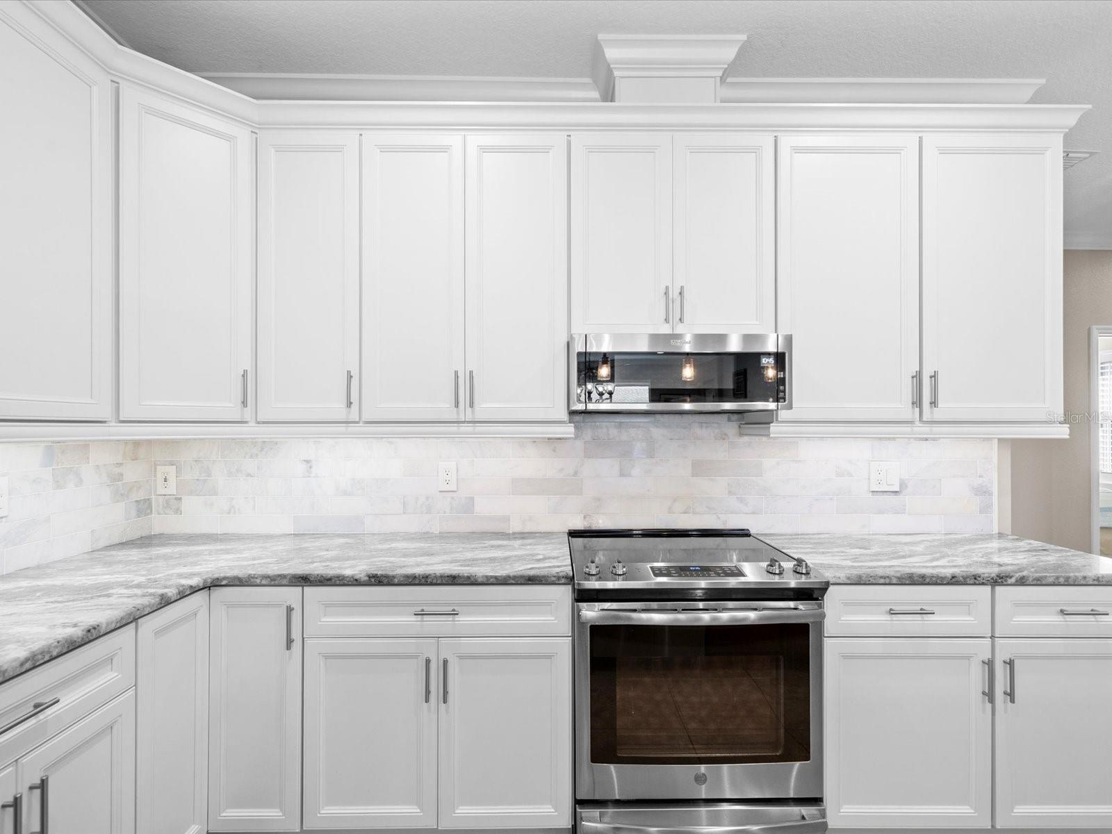 2126 PARROT FISH DR, HOLIDAY, FL, 34691