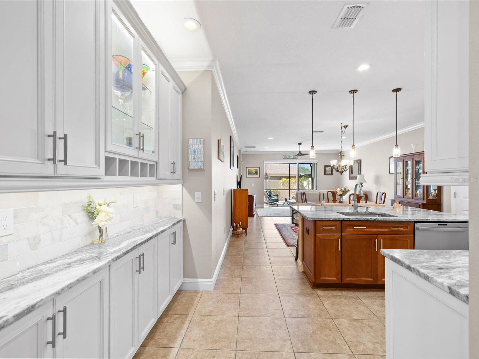 2126 PARROT FISH DR, HOLIDAY, FL, 34691